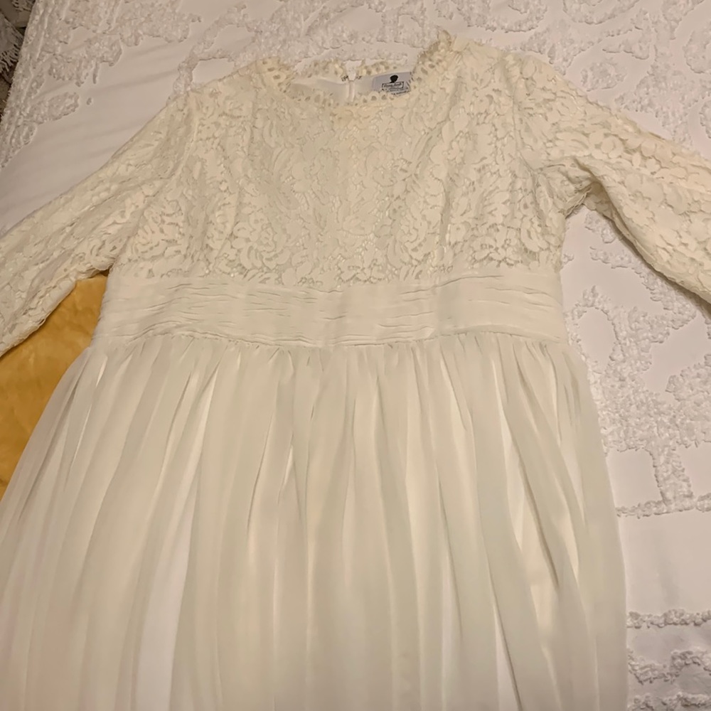 Dainty Jewells “Lovely Lace and Chiffon” dress in cream